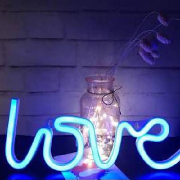 🌻🌹🥀 ✨WELCOME TO MY CLOSET ✨🥀🌹🌻 - Picture 9 of 16